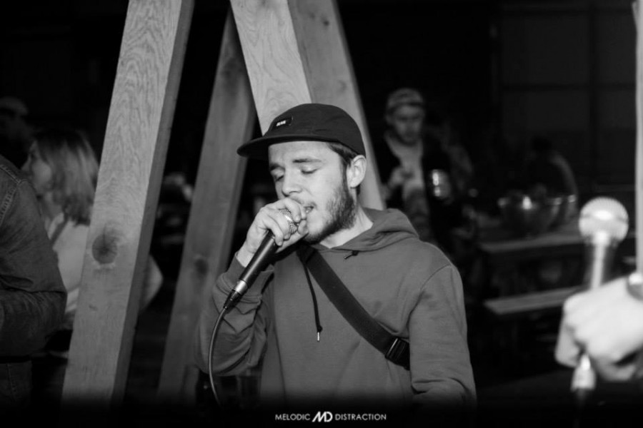 Melodic Distraction w/ Art of Tones