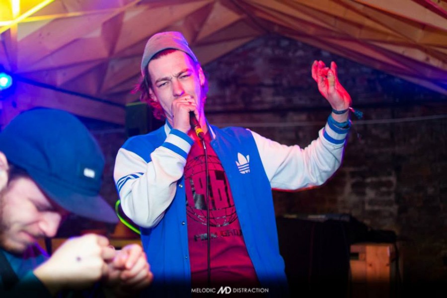 Melodic Distraction w/ Art of Tones