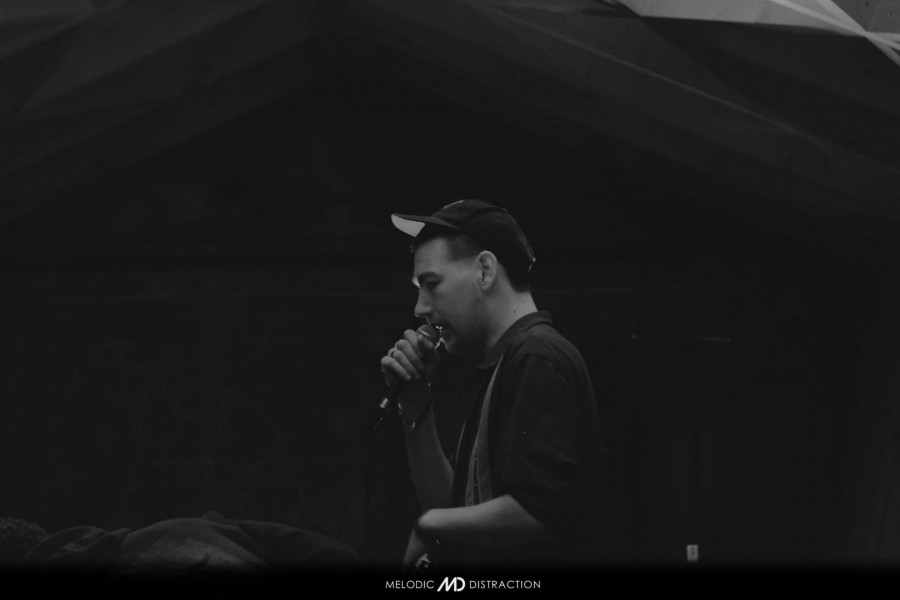 Melodic Distraction with Andy Hart