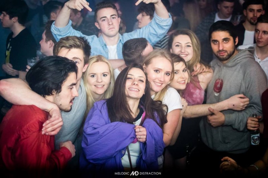 Melodic Distraction w/ Art of Tones