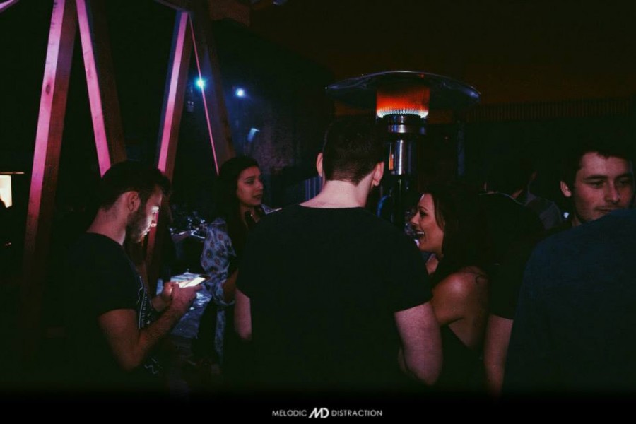 Melodic Distraction w/ Art of Tones