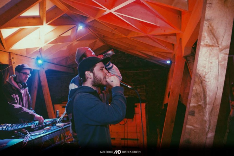 Melodic Distraction w/ Art of Tones