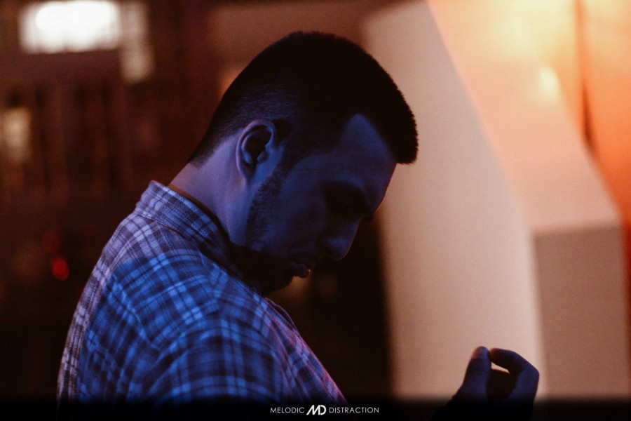 Melodic Distraction with Andy Hart