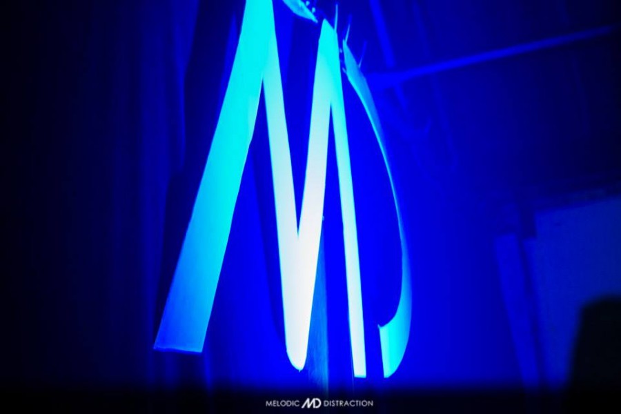 Melodic Distraction w/ Art of Tones