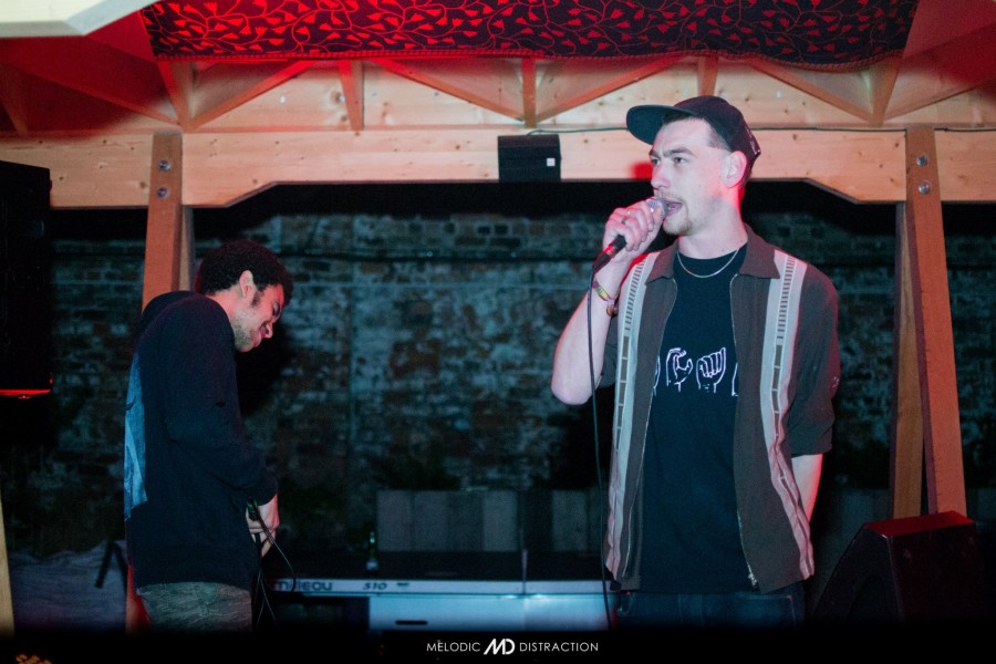 Melodic Distraction with Andy Hart