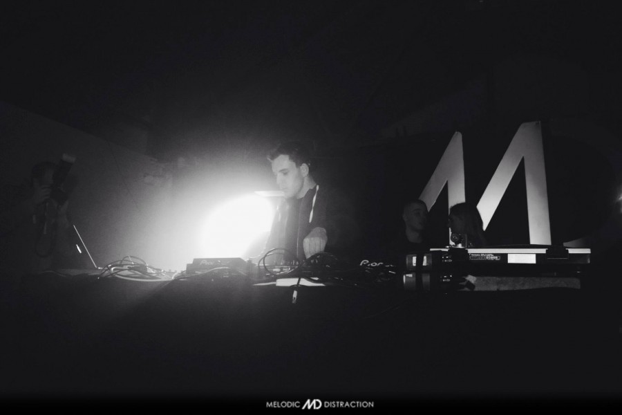 Melodic Distraction w/ Art of Tones