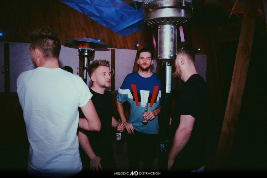 Melodic Distraction w/ Art of Tones