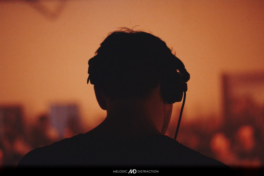 Melodic Distraction with Andy Hart