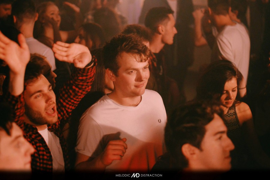 Melodic Distraction with Andy Hart