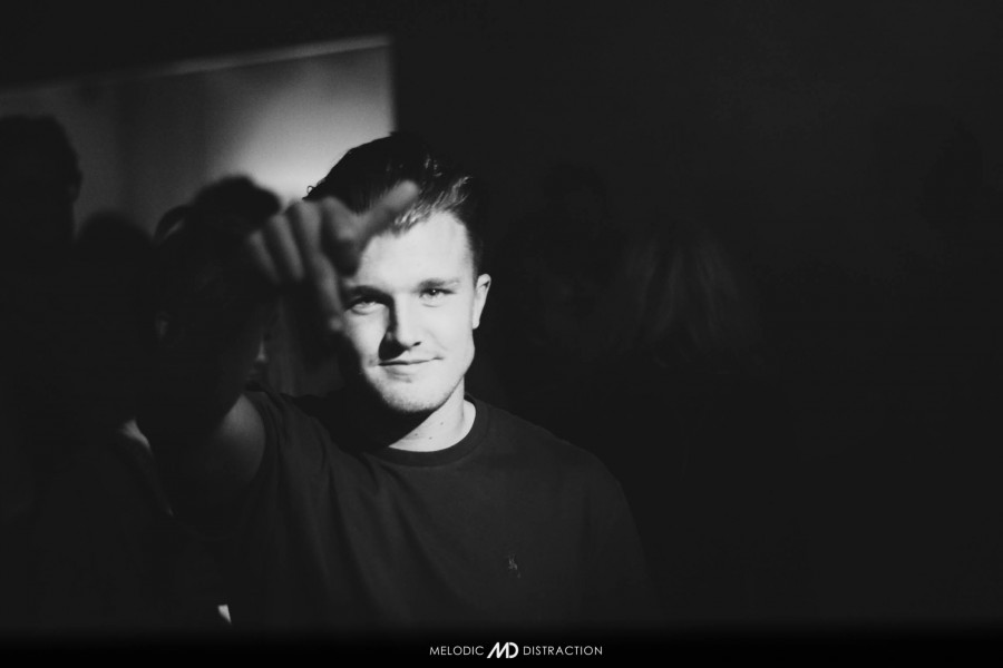 Melodic Distraction with Session Victim