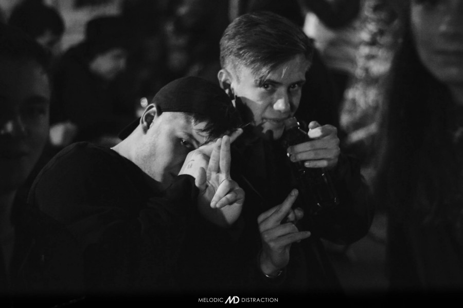 Melodic Distraction with Session Victim