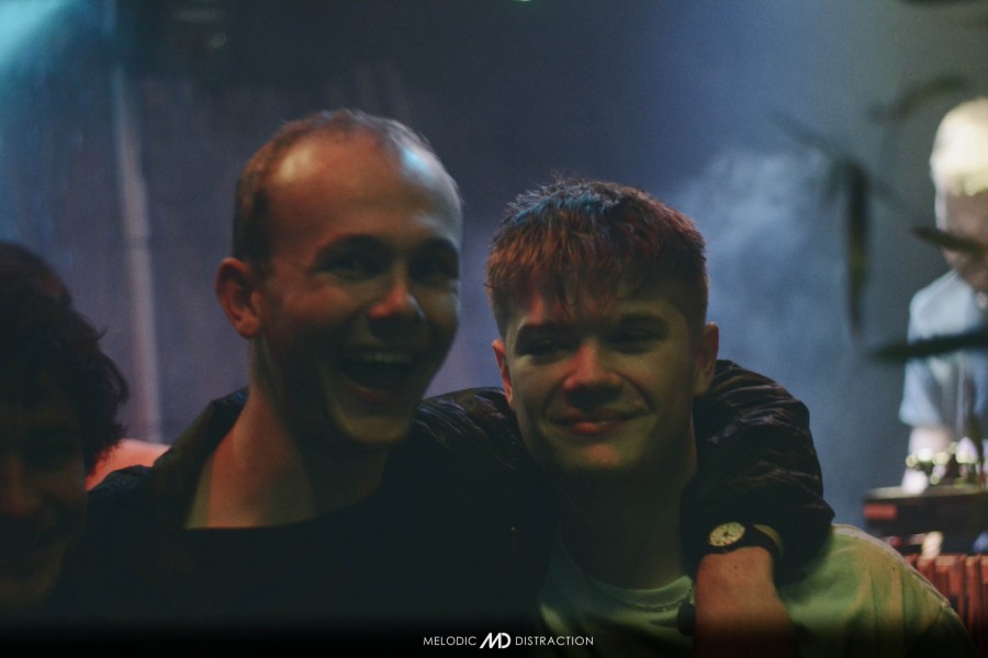 Melodic Distraction with Session Victim